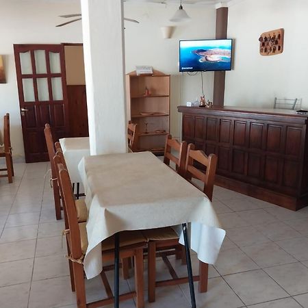 La Casona- Bv Hoteles ラ・ファルダ エクステリア 写真